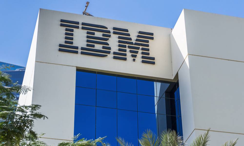 Office building sign says IBM (1).jpg