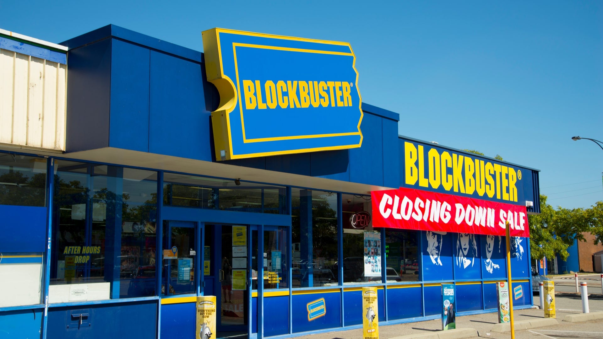 Blockbuster closing down-min.jpg