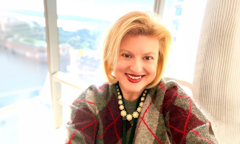 Nicholle Lindner.jpg