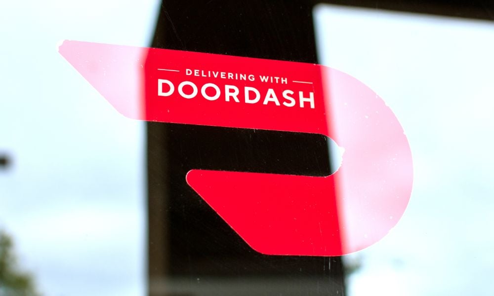 DoorDash has carved out a substantial market share in the competitive food delivery platform industry.jpeg