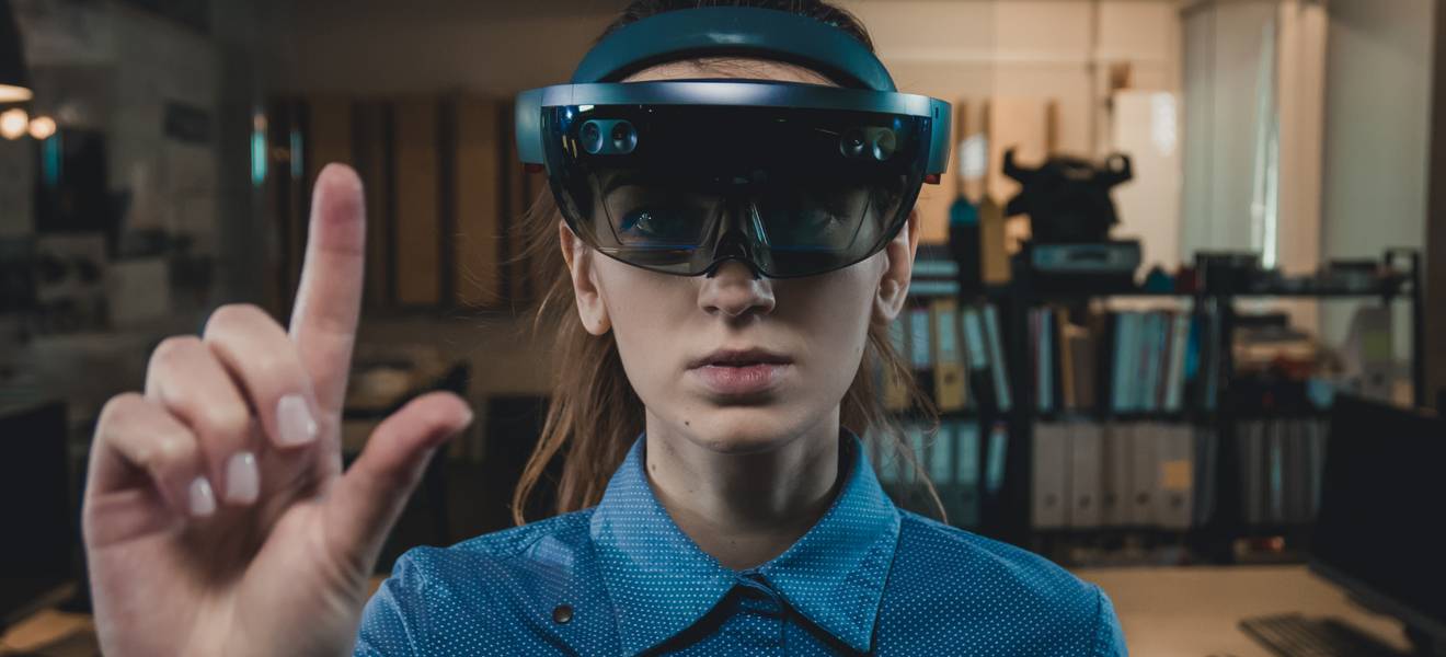 Redefining customer experience: how AR can boost retail