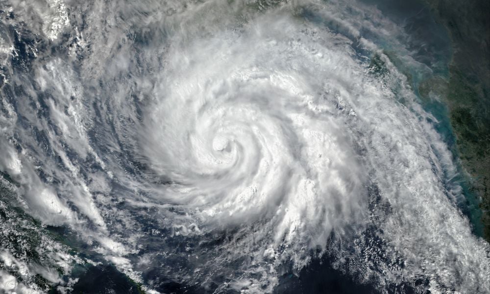 When a hurricane strikes, financial markets experience fluctuations in asset prices (2).jpeg