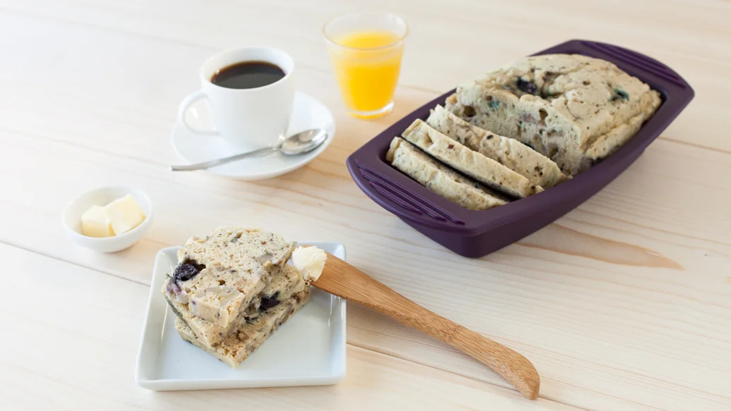Berry Brainy Banana Bread