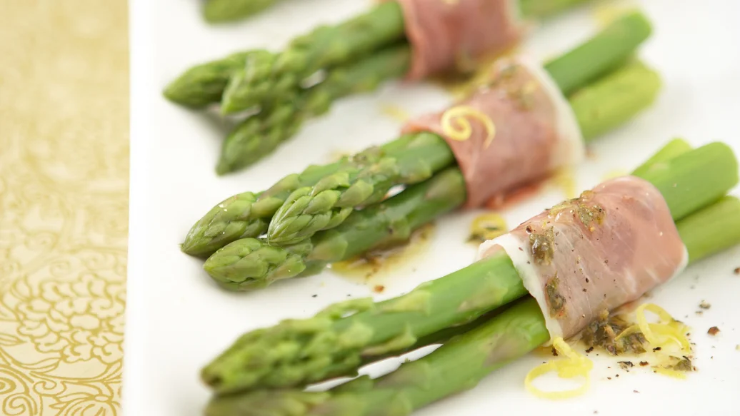 Prosciutto-wrapped Asparagus