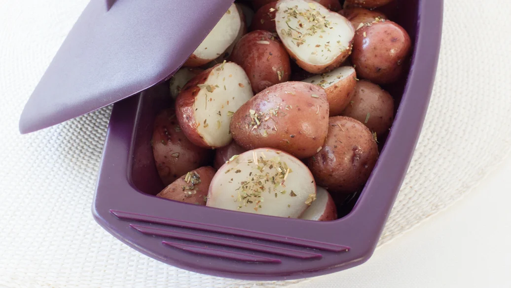 Steamer 8-Minute Greek Potatoes