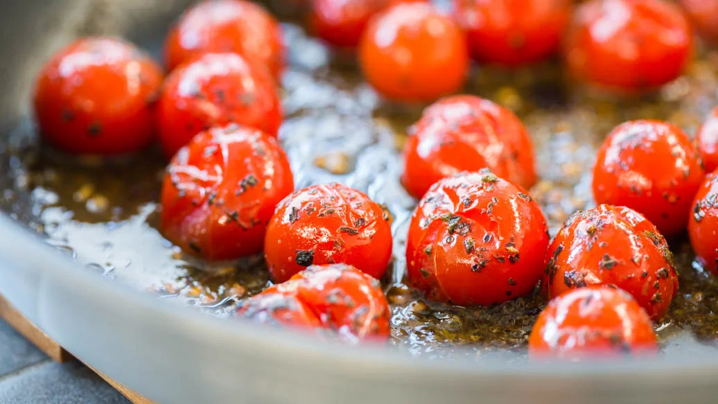 Pan-fried Cherry Tomatoes with Pesto