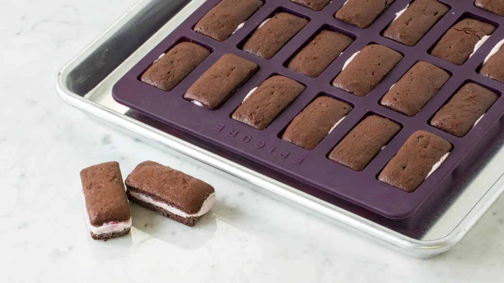 Mini Fro-Yo Sandwiches