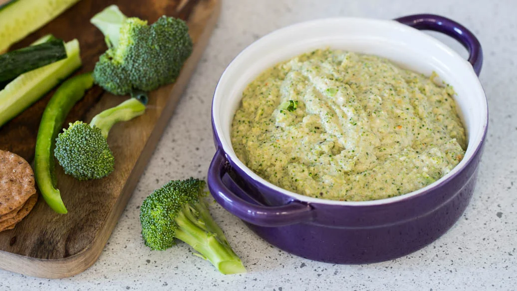 Hot Broccoli Cheddar Dip