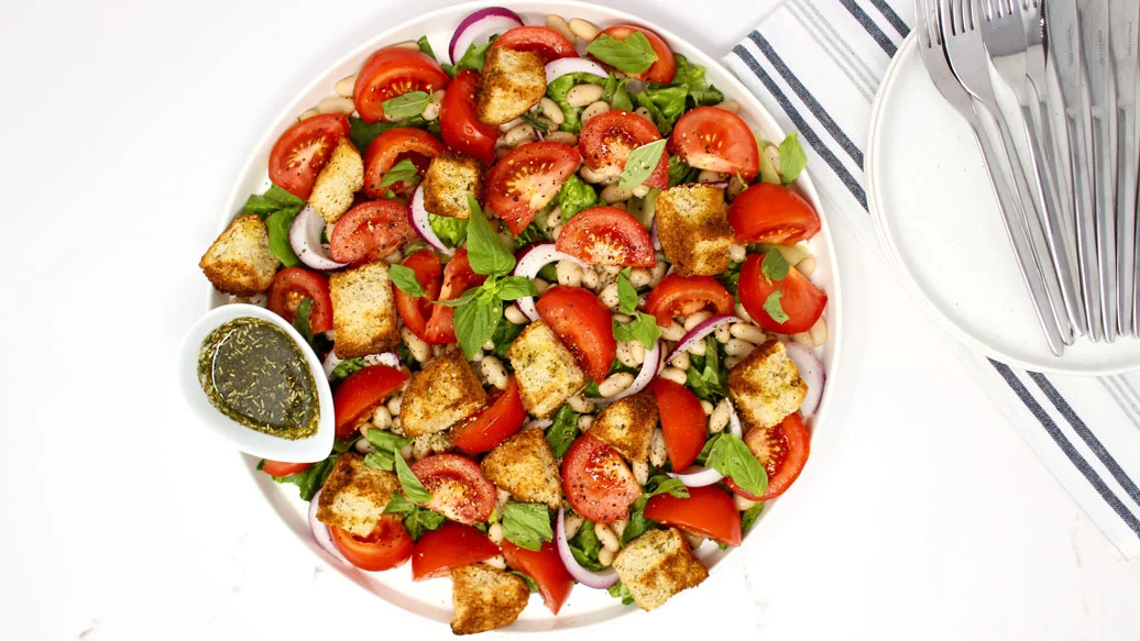 Chopped Tomato Salad with Croutons