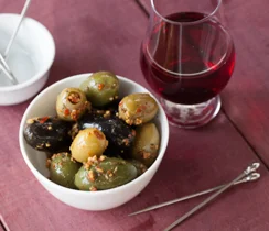 Pesto Marinated Olives 