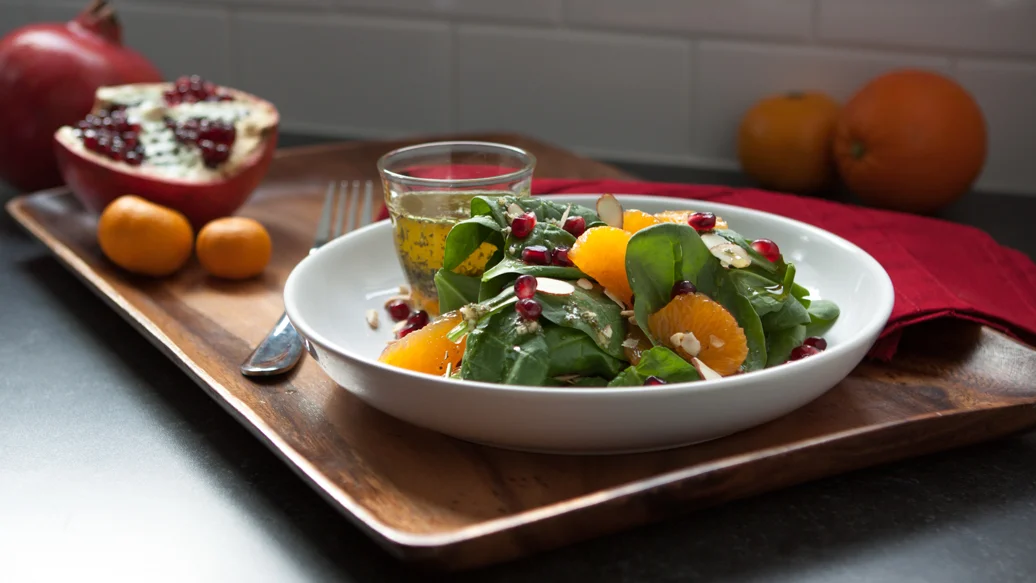 Spinach, Clementine and Pomegranate Salad