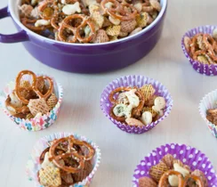 No-Bake Party Snack Mix