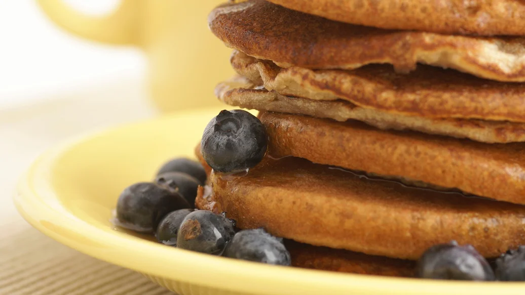 Whole-wheat Banana Pancakes