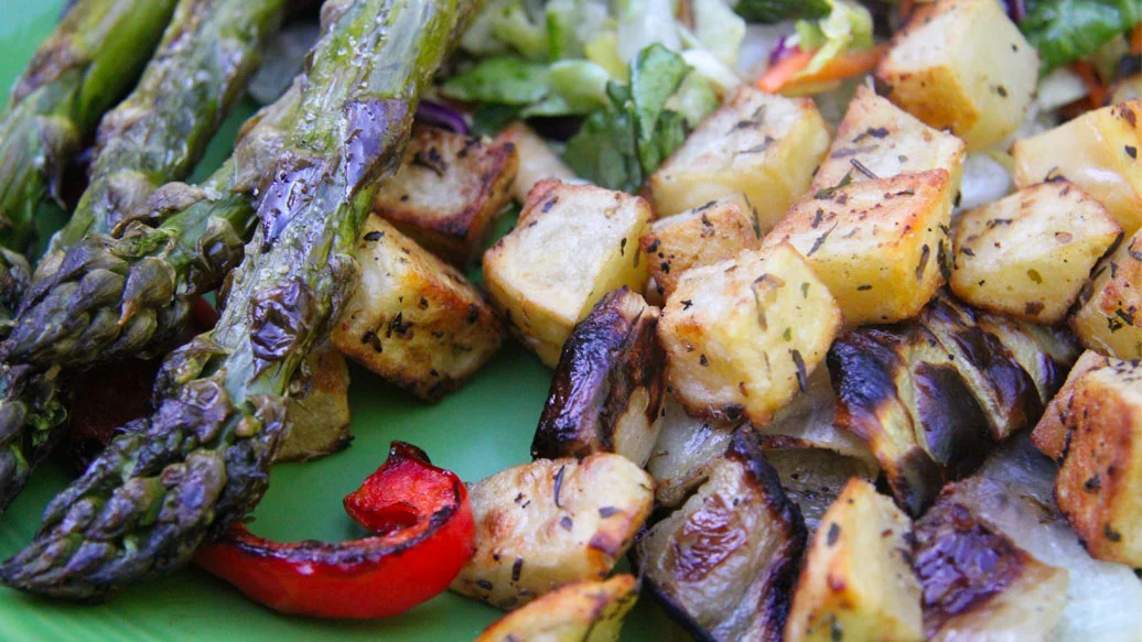 Grilled Mexican Asparagus, Pepper and Potato Salad