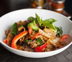 Stir-fried Beef Curry with Mixed Vegetables