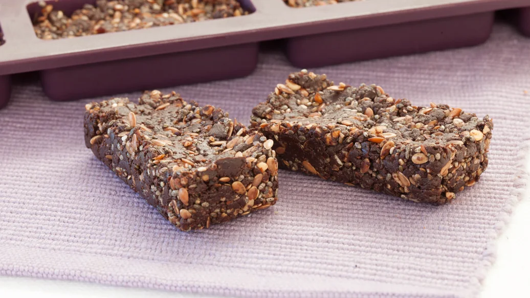 Chocolate Chia Chai Energy Bar
