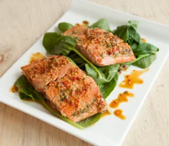 Steamed Teriyaki Salmon with Spinach