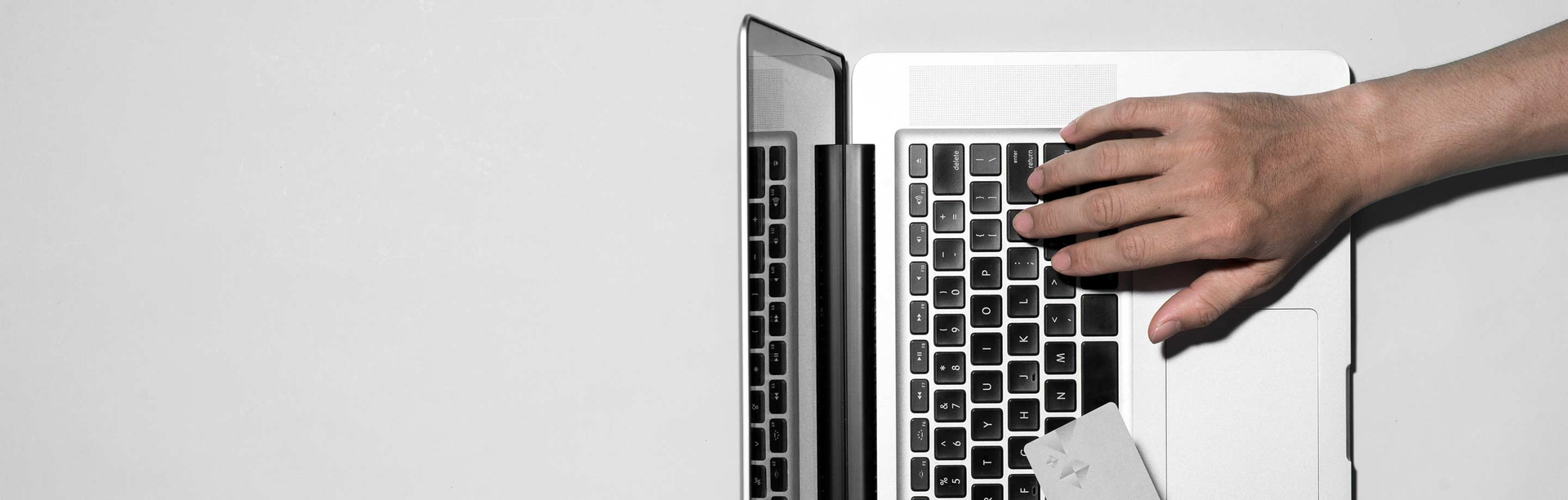 laptop card