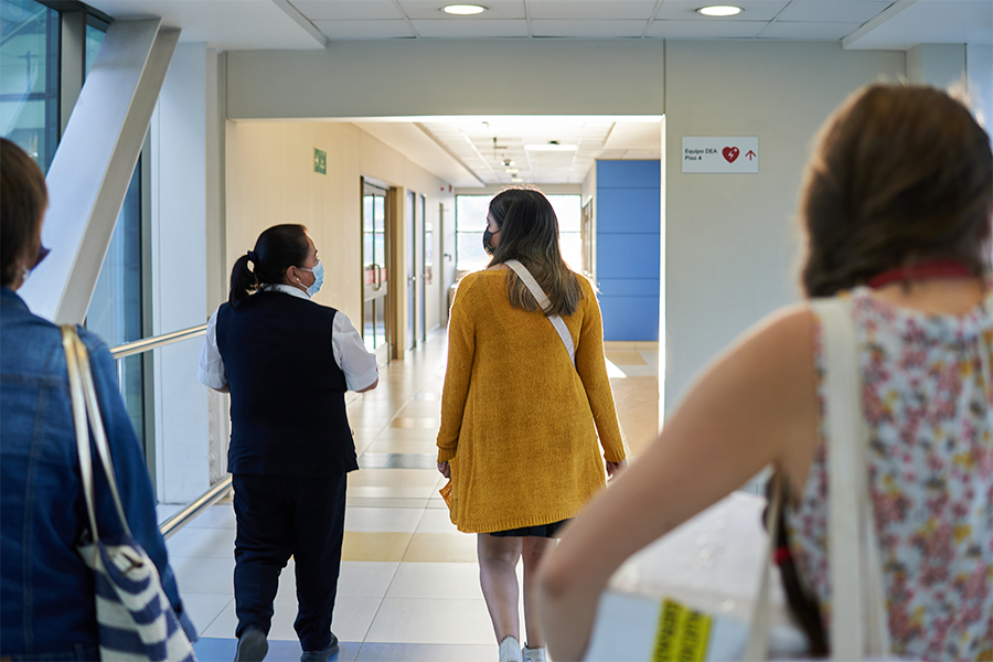 Natacha Garcés, donante DKMS en Clínica Dávila Natacha Garcés, donante DKMS en Clínica Dávila