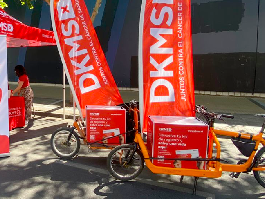 Buzón Móvil DKMS en Ciclorecreovía Buzón Móvil DKMS en Ciclorecreovía