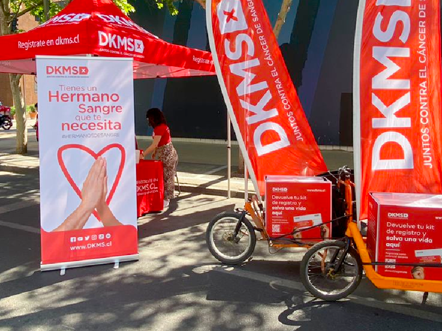 Buzón Móvil DKMS en Ciclorecreovía Buzón Móvil DKMS en Ciclorecreovía