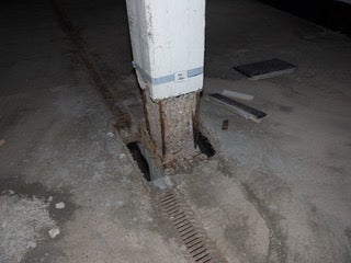Freigelegter Stützenfuß