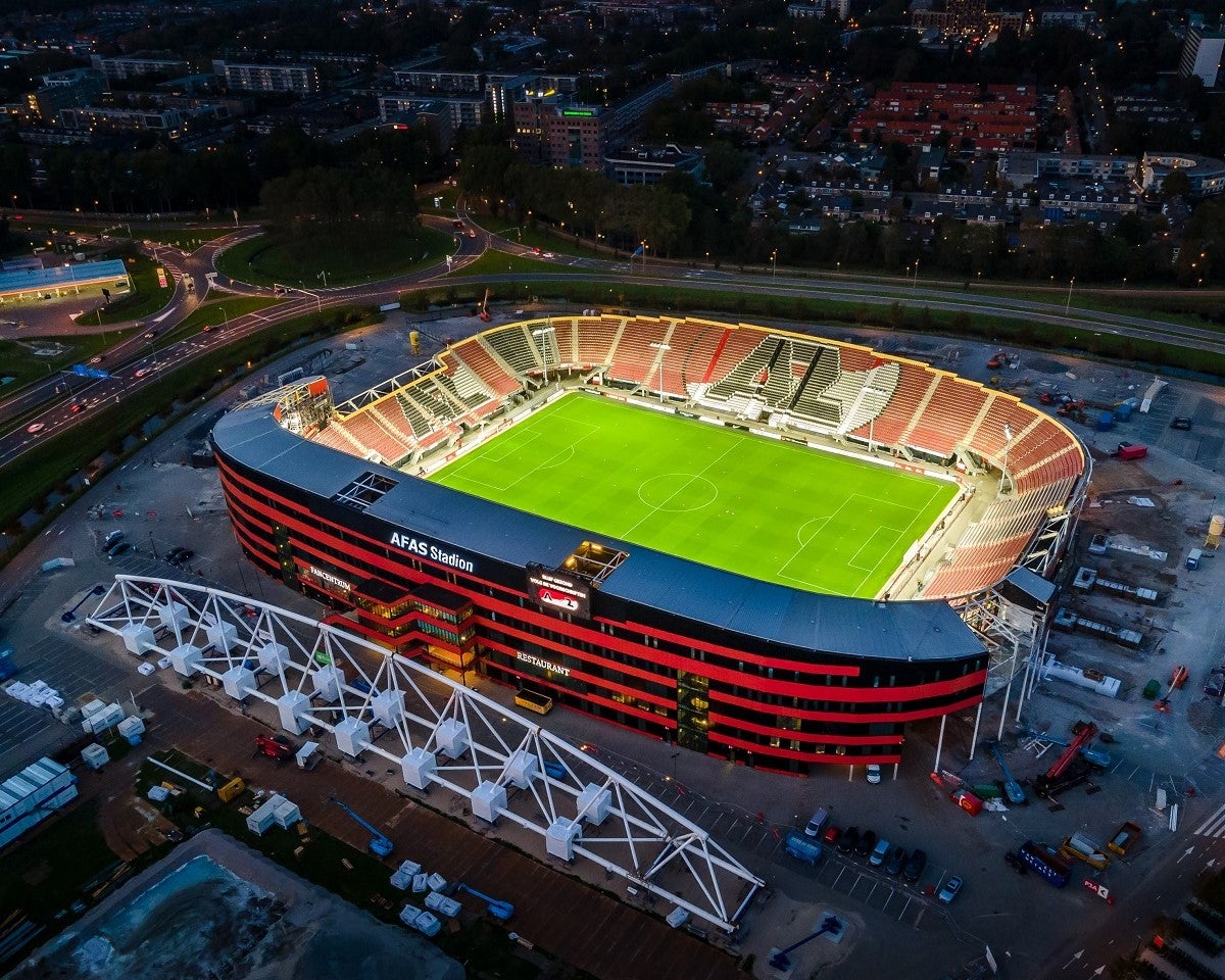 AFAS Stadyumu çatı yapısı