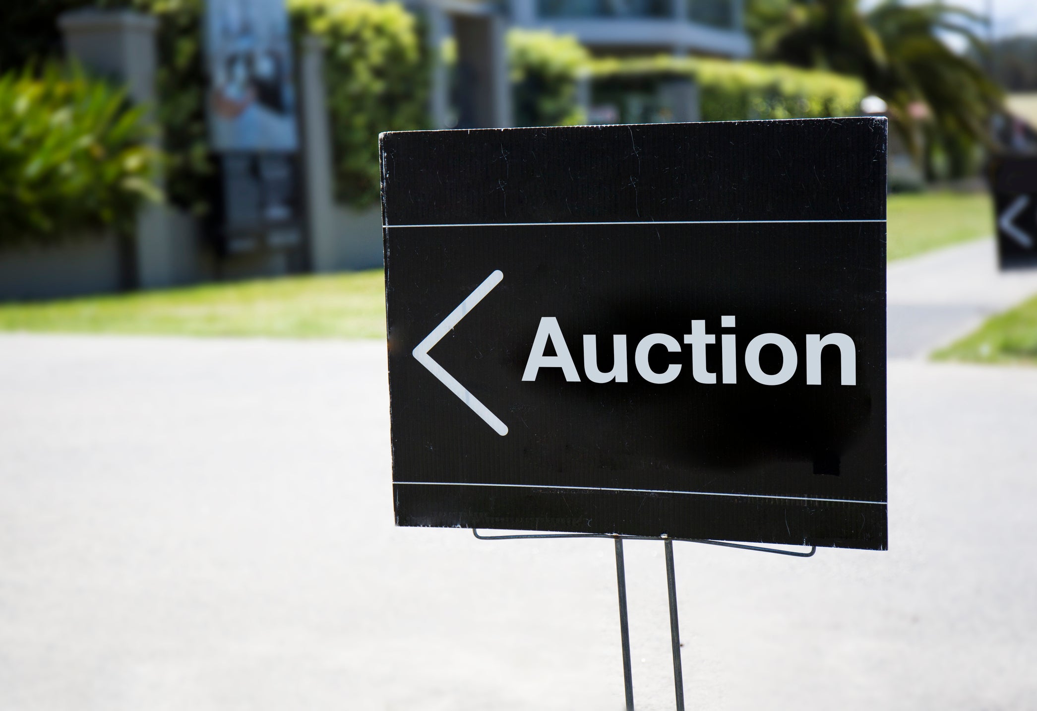 What to do before buying a property at auction