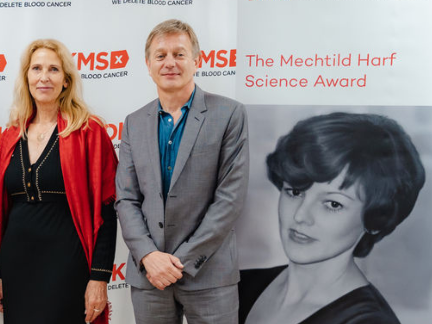 DKMS Chairwoman Katharina Harf, award winner Carl June, DKMS Global CEO Dr. Elke Neujahr, and Chairman of the DKMS Medical Council Prof. Marcel van den Brink. DKMS Chairwoman Katharina Harf, award winner Carl June, DKMS Global CEO Dr. Elke Neujahr, and Chairman of the DKMS Medical Council Prof. Marcel van den Brink.