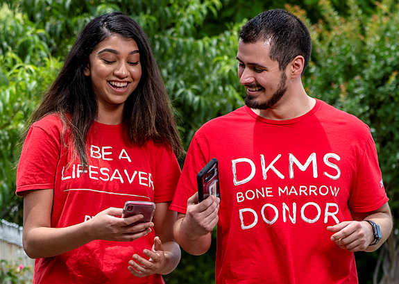 dkms couple with mobile phone
