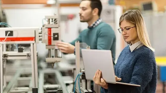 employée en formation