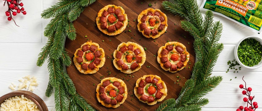 Cheddar Dog Wreath Tartlets