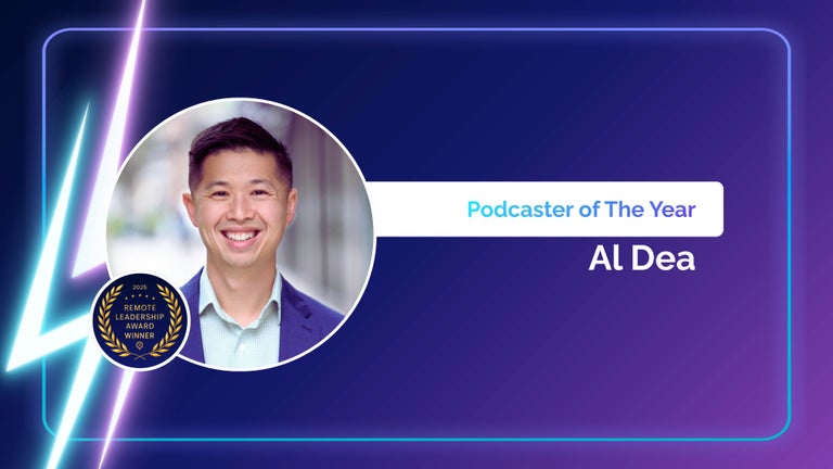 Podcaster of the year award Al dea.