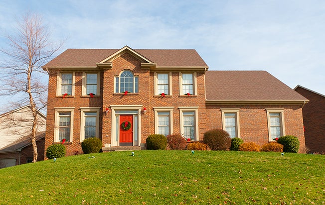 a brick home in bowling green ky