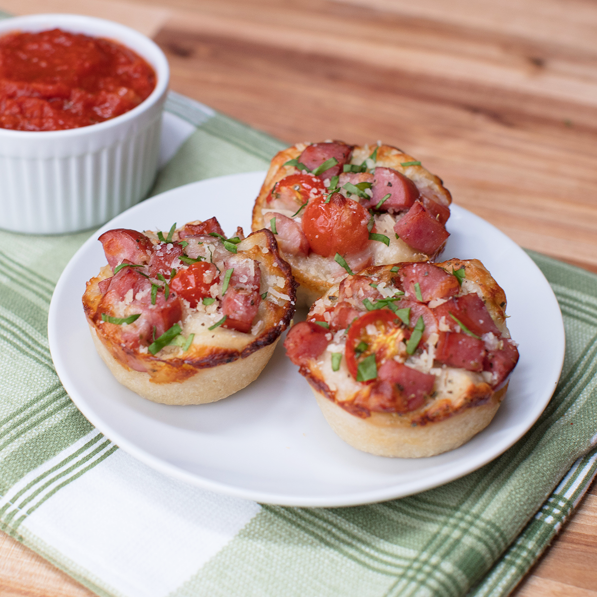 Smoked Sausage Deep Dish Pizza Rounds