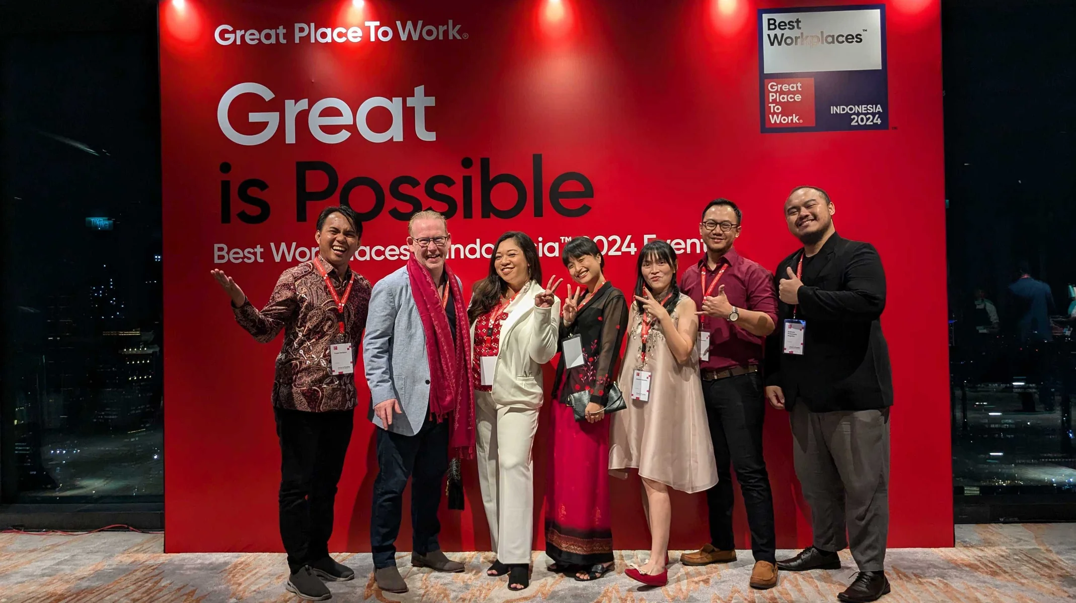 Marty and Indonesian team accepting GPTW award