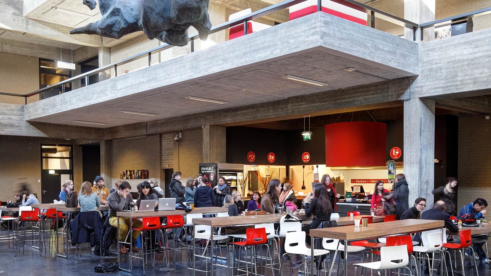 Cafes and restaurants at Tilburg University