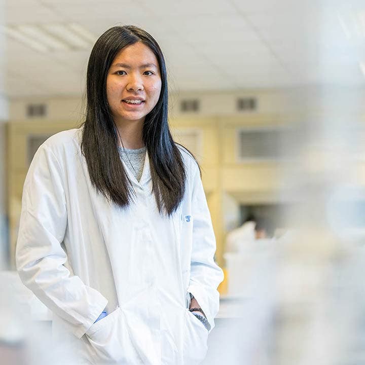 Cecilia from China in a lab
