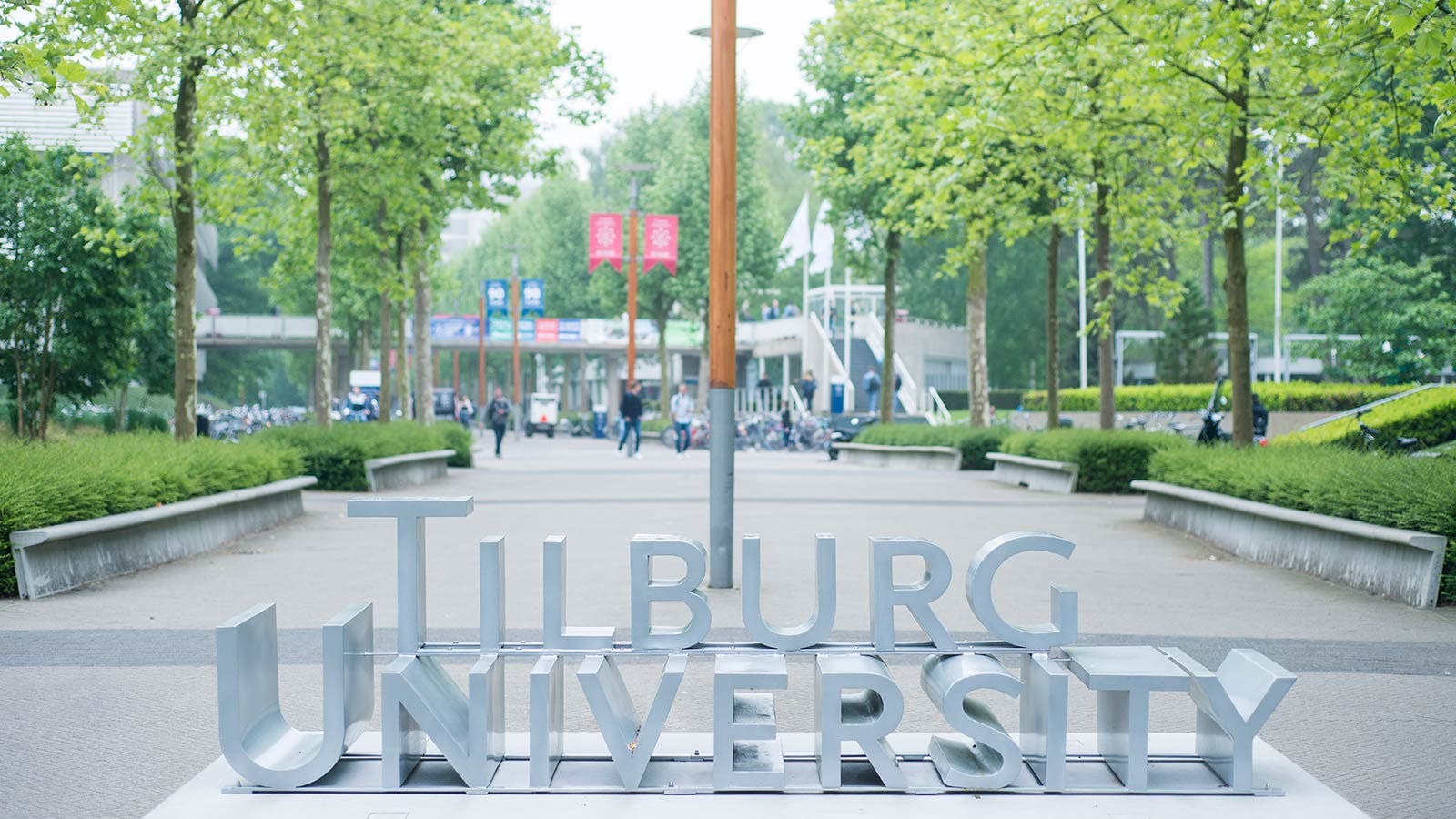 Tilburg University sign