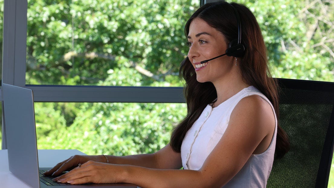 Sales-Team-Member-Ashley-B-1105x622.jpg