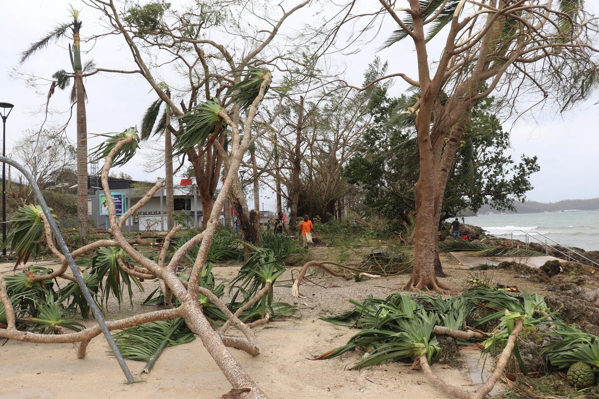 Two tropical cyclones landed in Vanuatu, affecting the entire country, causing more damage to buildings, power lines, and infrastructure in areas around the country.