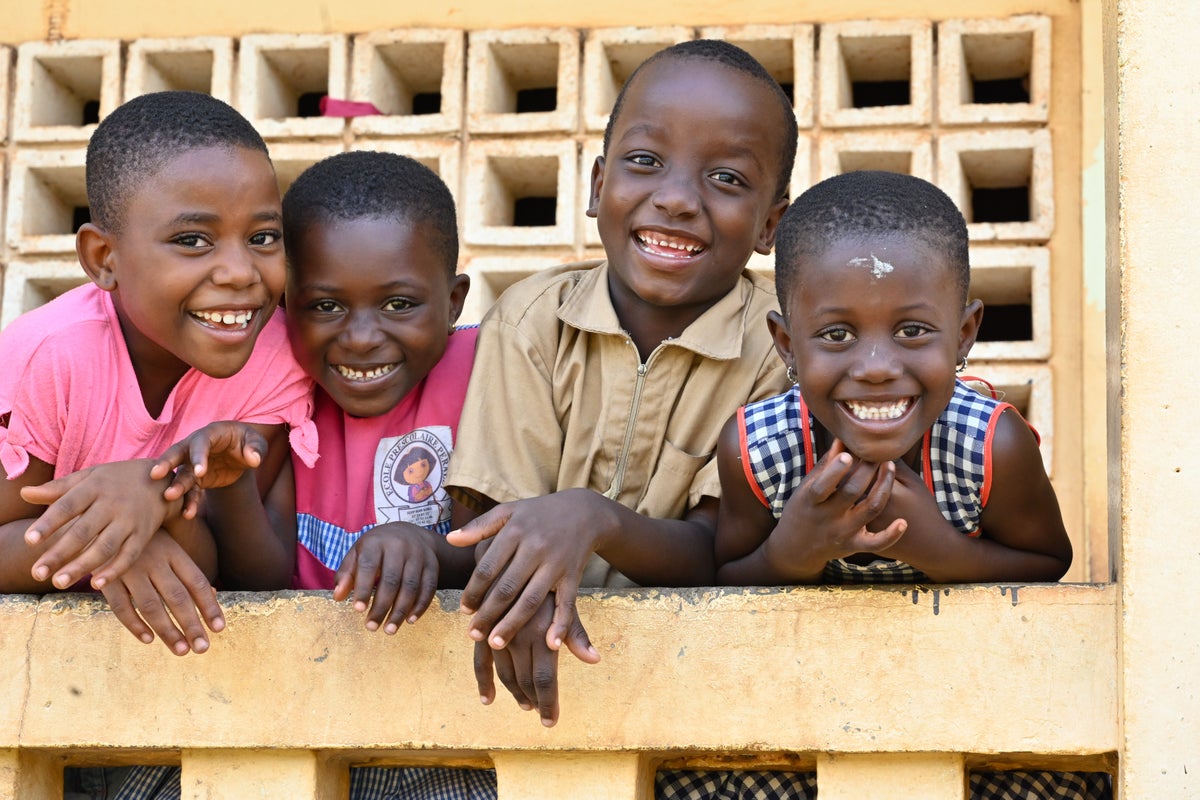 Children playing in the school yard in Côte d'Ivoire.