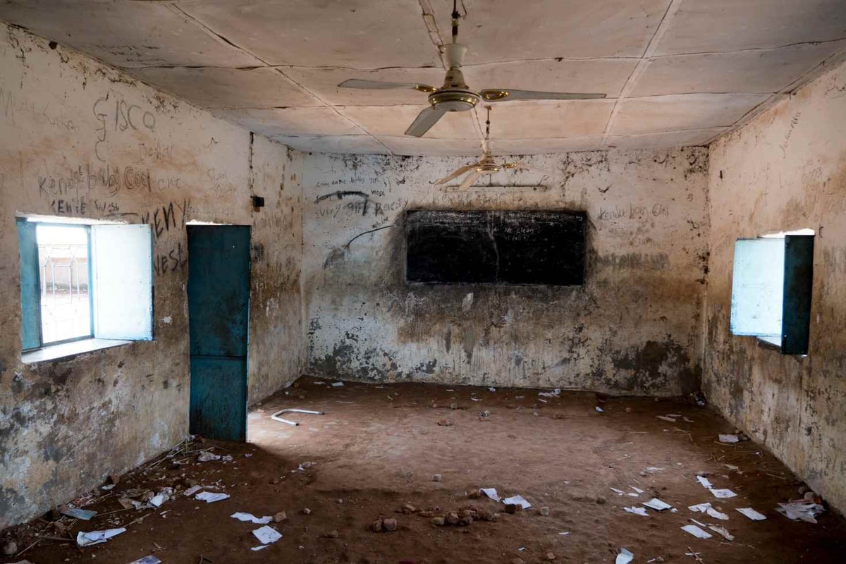 Years of war have destroyed the infrastructure of education in South Sudan. One out of every three schools in the country is either damaged, destroyed, occupied or closed.