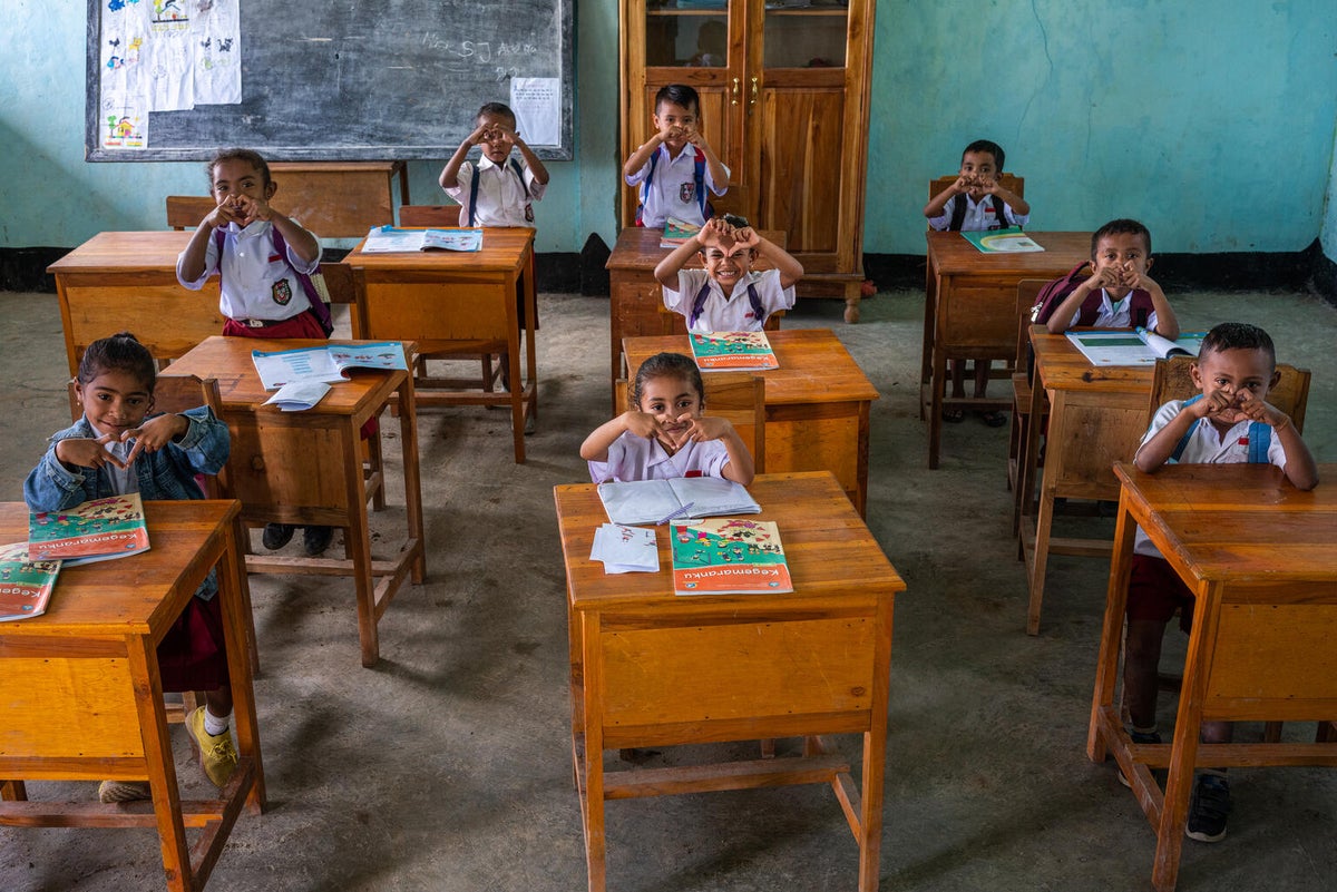 A classroom full of children in Indonesia