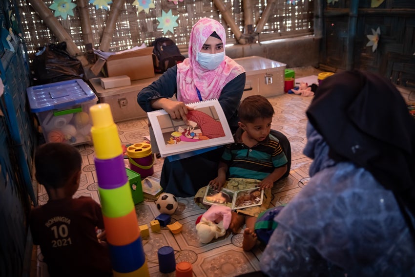 Mother and child learning about nutrition