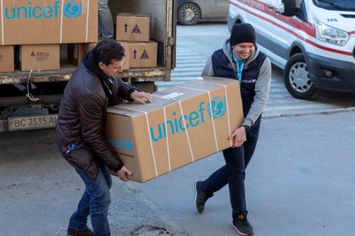 In Lviv, Ukraine, 2022, boxes of medical, educational and recreation supplies are delivered to a children’s hospital. This is the first shipment of UNICEF supplies to hospitals in Ukraine, with more to follow in the coming days, with the goal of reaching 22 hospitals in five regions. © UNICEF/UN0606248/Filippov