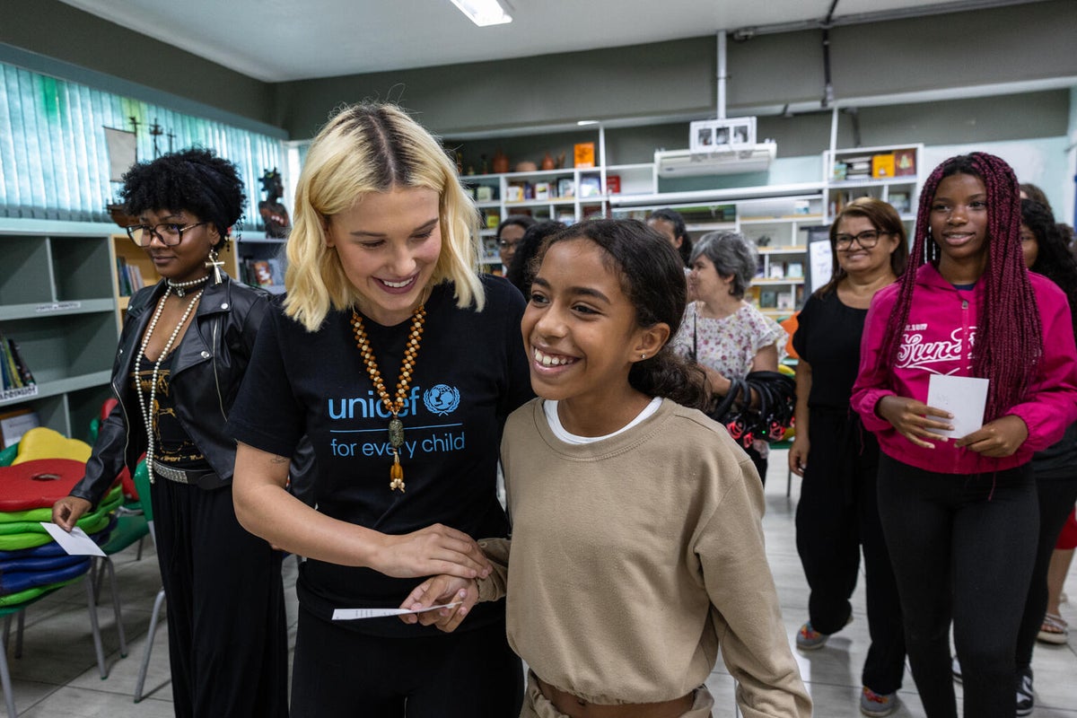 Eleven-year-old Catarina speaks with Millie Bobby Brown about her experience as a girl in Brazil, the challenges she faces and her dreams for the future.