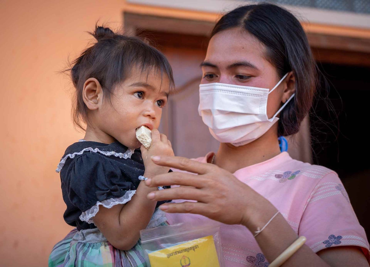 Sol’s daughter has severe acute malnutrition. She was offered treatment counselling at her local health centre.