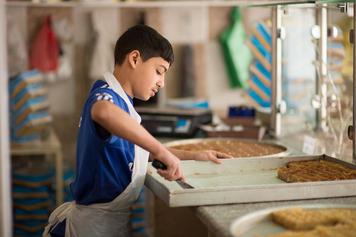 Child baking, Jordan
