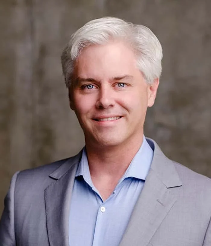 Dr. Jeremy Barton